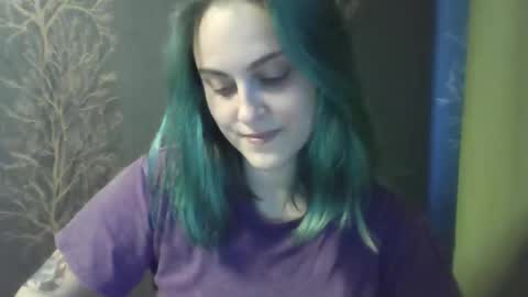 Snapshot of flower_bluee chatting on May 7, 1:49 pm Ambika 3 online show from May 7, 1:49 pm