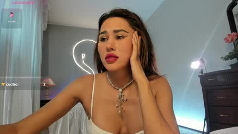 Nicole online show from May 27, 3:03 am