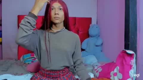 Flower weed online show from March 31, 8:26 am