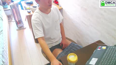 flowerbox online show from February 1, 6:12 am