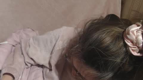 say meow and send tip  online show from December 19, 6:04 pm