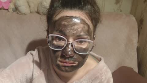 say meow and send tip  online show from April 3, 11:58 pm