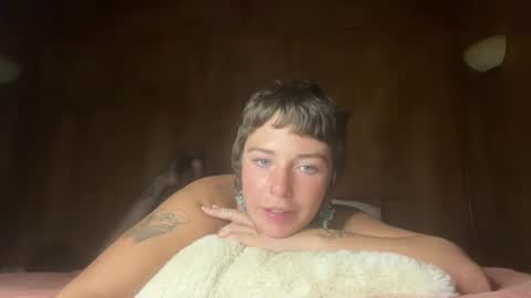 Flowergirl online show from December 9, 3:50 am