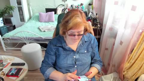 Flowerlower online show from April 7, 7:31 am