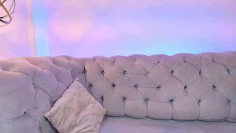 Snapshot of fluffy_bubble21 chatting on September 20, 3:40 am FLUFFY BUBBLE online show from September 20, 3:40 am