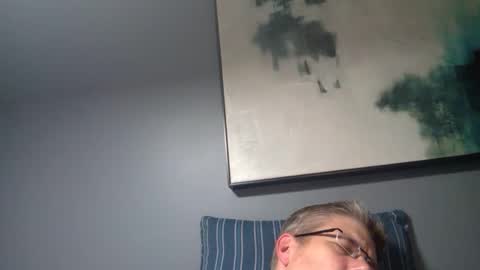 Snapshot of fluidconscience chatting on October 4, 8:01 am FluidConscience online show from October 4, 8:01 am