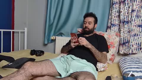 Fly online show from December 1, 4:45 pm