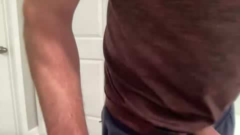 Snapshot of flyersguy84 chatting on January 13, 4:23 pm Average Joe online show from January 13, 4:23 pm