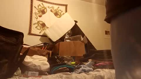 flyyguy69 online show from January 18, 3:54 am