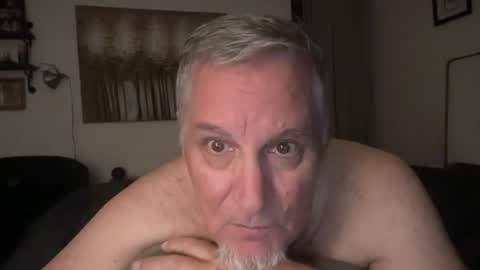 Snapshot of fnkywht60smthng_ chatting on July 17, 8:10 am fnkywht60smthng_ online show from July 17, 8:10 am