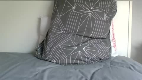 foenixcock online show from April 22, 1:45 pm