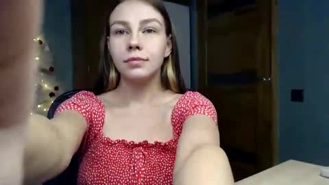 Snapshot of fofhcf chatting on December 14, 9:02 pm Molli  Ready for any play with you. Hottest show in pvt  Help a student earn big tokens  online show from December 14, 9:02 pm