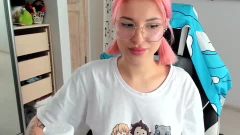 folinskaayaa online show from January 29, 8:18 am