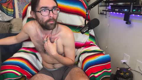 Chris online show from November 18, 1:26 pm