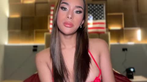 Snapshot of forbidden_candice chatting on June 19, 9:07 pm forbidden_candice online show from June 19, 9:07 pm
