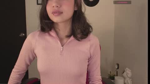 Snapshot of forbidden_candy_ chatting on February 27, 5:57 pm forbidden candy online show from February 27, 5:57 pm