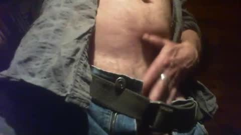 Snapshot of forest133 chatting on January 3, 7:50 pm forest133 online show from January 3, 7:50 pm