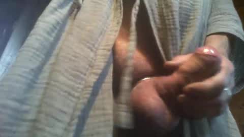 Snapshot of forest133 chatting on March 7, 2:23 pm forest133 online show from March 7, 2:23 pm