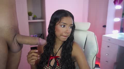 Snapshot of forever_y0ung chatting on November 12, 9:36 pm Megan Prada Follow me on Onlyfans online show from November 12, 9:36 pm