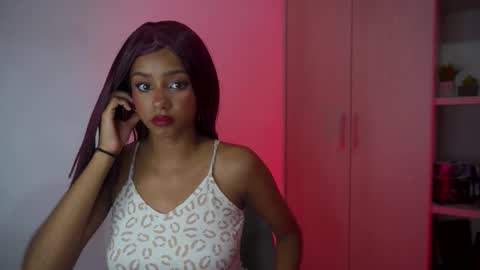 Snapshot of forever_y0ung chatting on November 14, 6:01 am Megan Prada Follow me on Onlyfans online show from November 14, 6:01 am