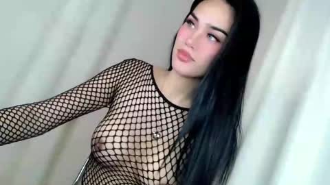 KHATRINA STACIE MARIE online show from April 26, 1:03 am