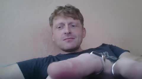 Snapshot of forgotten_lover chatting on October 24, 9:17 am forgotten_lover online show from October 24, 9:17 am