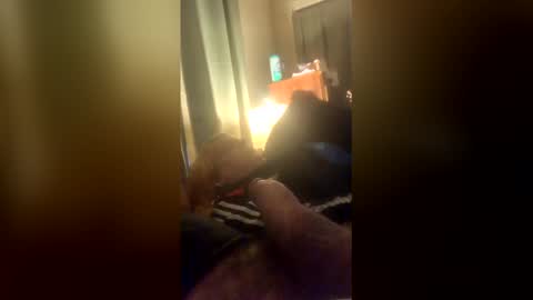 Snapshot of forrestandjenny chatting on February 1, 11:20 am forrestandjenny online show from February 1, 11:20 am