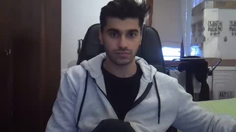 Snapshot of fortiori8 chatting on December 10, 6:22 am fortiori8 online show from December 10, 6:22 am