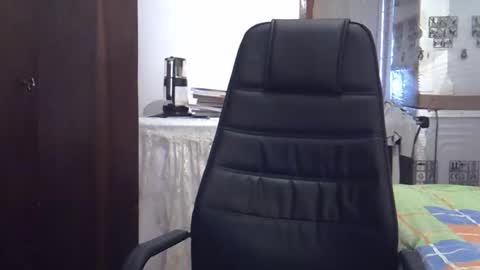 Snapshot of fortiori8 chatting on December 14, 5:40 am fortiori8 online show from December 14, 5:40 am