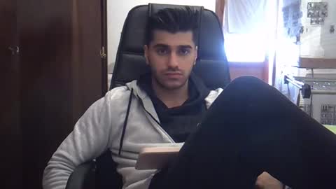 Snapshot of fortiori8 chatting on December 19, 8:02 am fortiori8 online show from December 19, 8:02 am