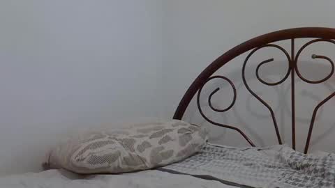 Snapshot of fortiori8 chatting on September 23, 6:11 pm fortiori8 online show from September 23, 6:11 pm