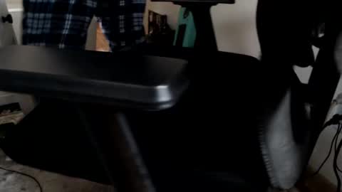 foster19422002 online show from December 28, 5:14 pm