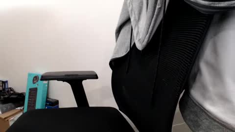 foster19422002 online show from January 3, 5:42 pm