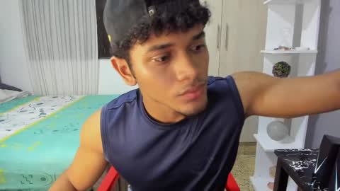 Snapshot of fox_evans chatting on November 14, 6:45 am Fox online show from November 14, 6:45 am