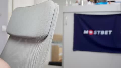 CUSTOM PHOTOS AND VIDEOS -  online show from December 21, 12:16 pm