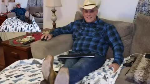 Hunter online show from December 2, 1:58 am