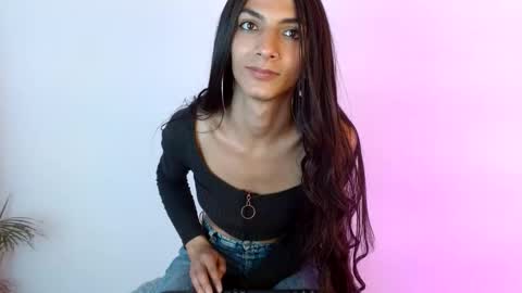 Snapshot of foxkatty69 chatting on November 27, 3:08 am Katty online show from November 27, 3:08 am