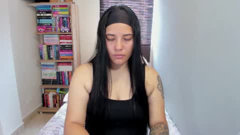 Snapshot of foxwen chatting on July 3, 2:23 pm wen. online show from July 3, 2:23 pm