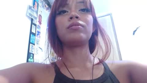 Snapshot of foxxxy_blexxxed chatting on November 28, 2:47 am Foxxxy Blexxxed online show from November 28, 2:47 am