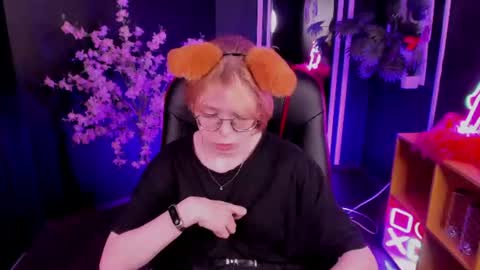 Polly online show from June 26, 5:45 am
