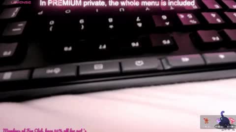 Snapshot of foxxyclarise chatting on February 26, 10:47 am Clarise online show from February 26, 10:47 am