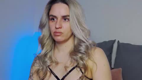 Foxy Kimmi online show from March 5, 6:31 am