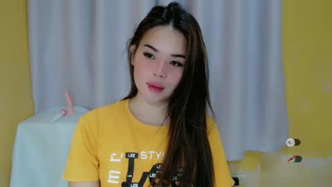 foxy_lei online show from December 17, 1:50 am