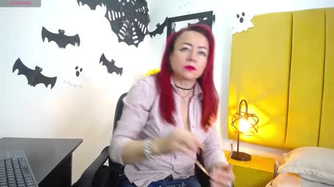 Foxy miilf online show from October 20, 12:49 pm