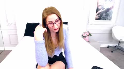 Snapshot of foxy_ramona chatting on January 26, 3:47 pm Ana online show from January 26, 3:47 pm