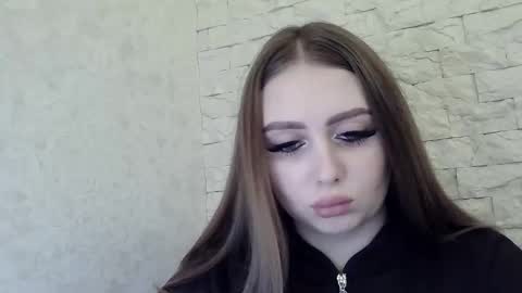 Alice online show from November 29, 5:38 pm