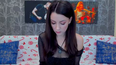 Snapshot of foxyx1 chatting on December 15, 11:45 am Foxy online show from December 15, 11:45 am