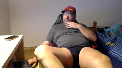 Fraboys online show from March 21, 8:19 am