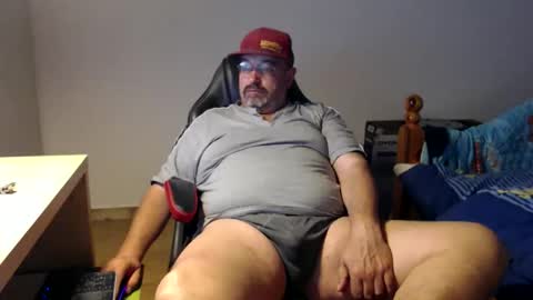 Fraboys online show from April 10, 5:12 am