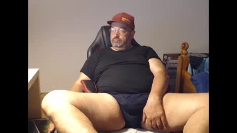 Fraboys online show from April 18, 5:00 am